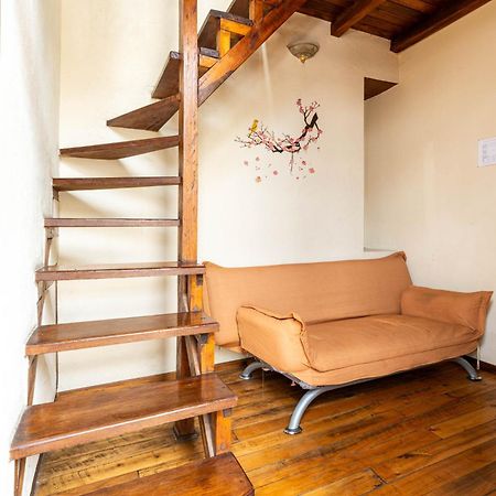 Hostal La Suite Сангольки Экстерьер фото