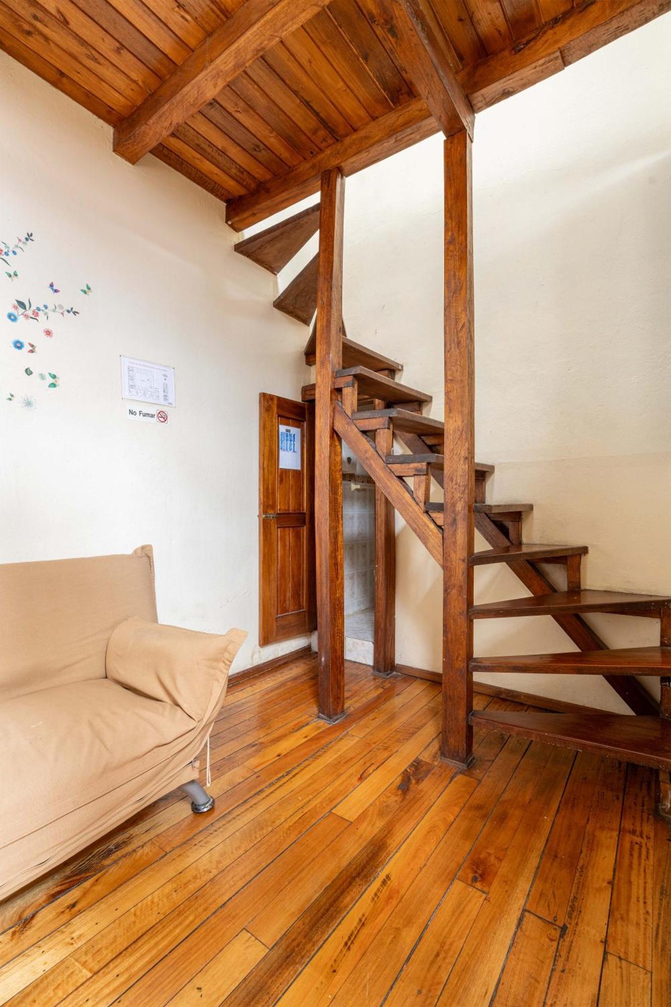 Hostal La Suite Сангольки Экстерьер фото