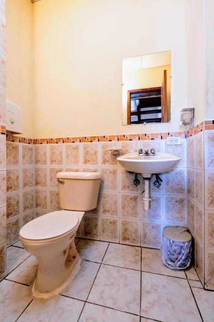 Hostal La Suite Сангольки Экстерьер фото