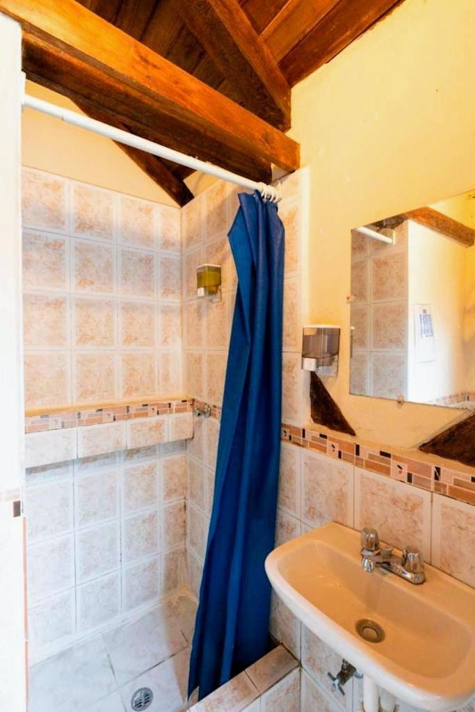 Hostal La Suite Сангольки Экстерьер фото